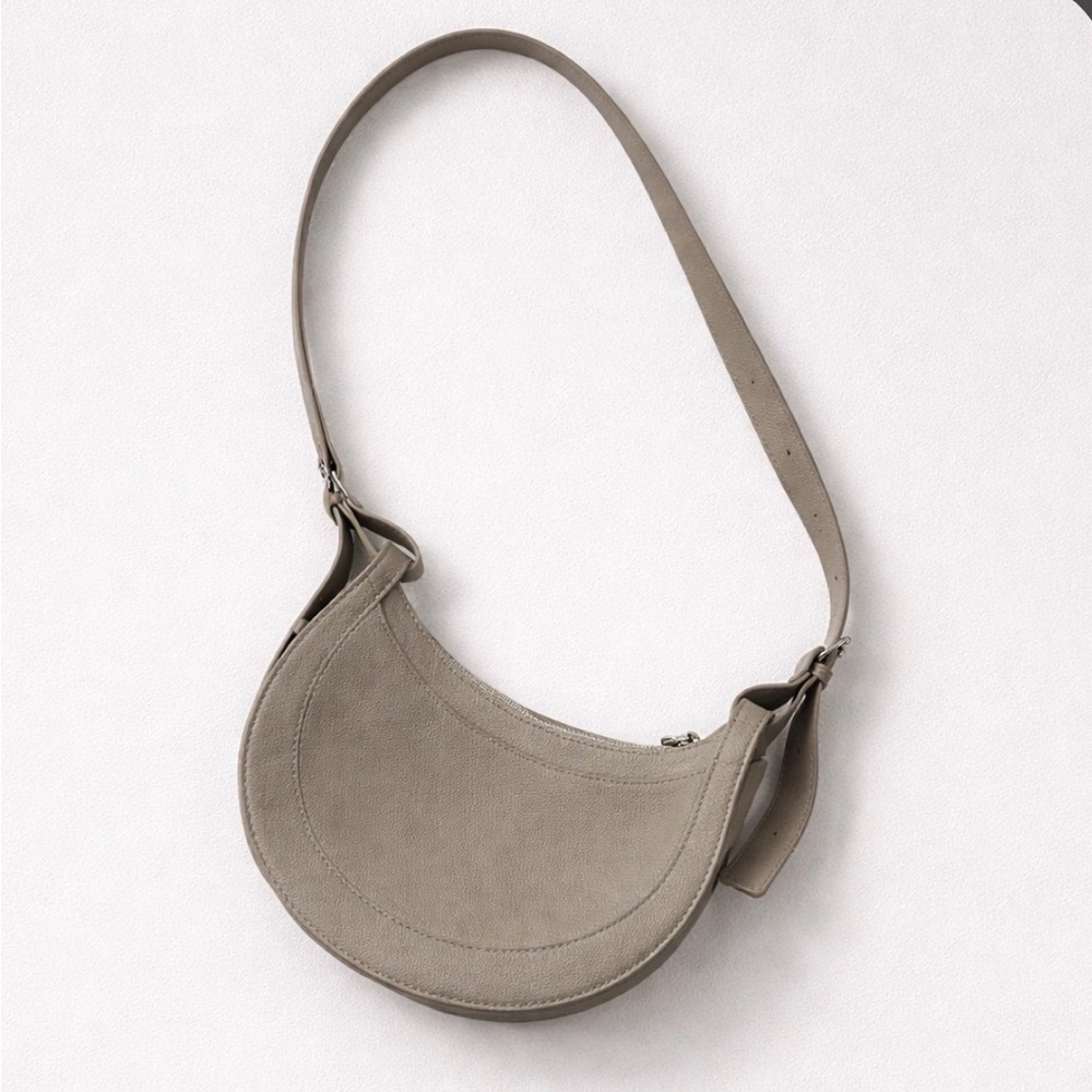 Chic Beige Shoulder Bag. NEVER USED